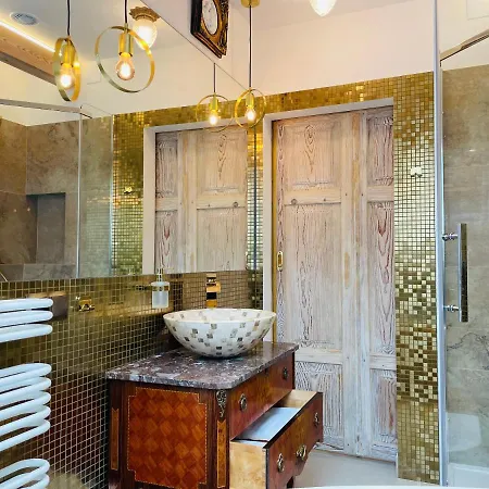 Loft W Rynku Z Jacuzzi Apartment Suprasl Exterior photo